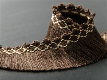 Petite Fringe 2860018899