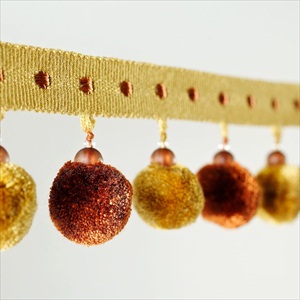 Bobble Fringe DSTR232233