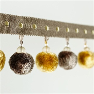 Bobble Fringe DSTR232237