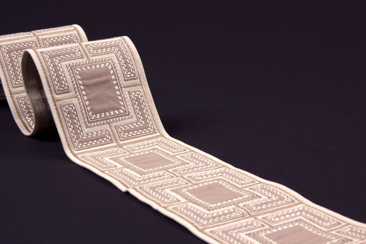 Chandler Applique 2860042893