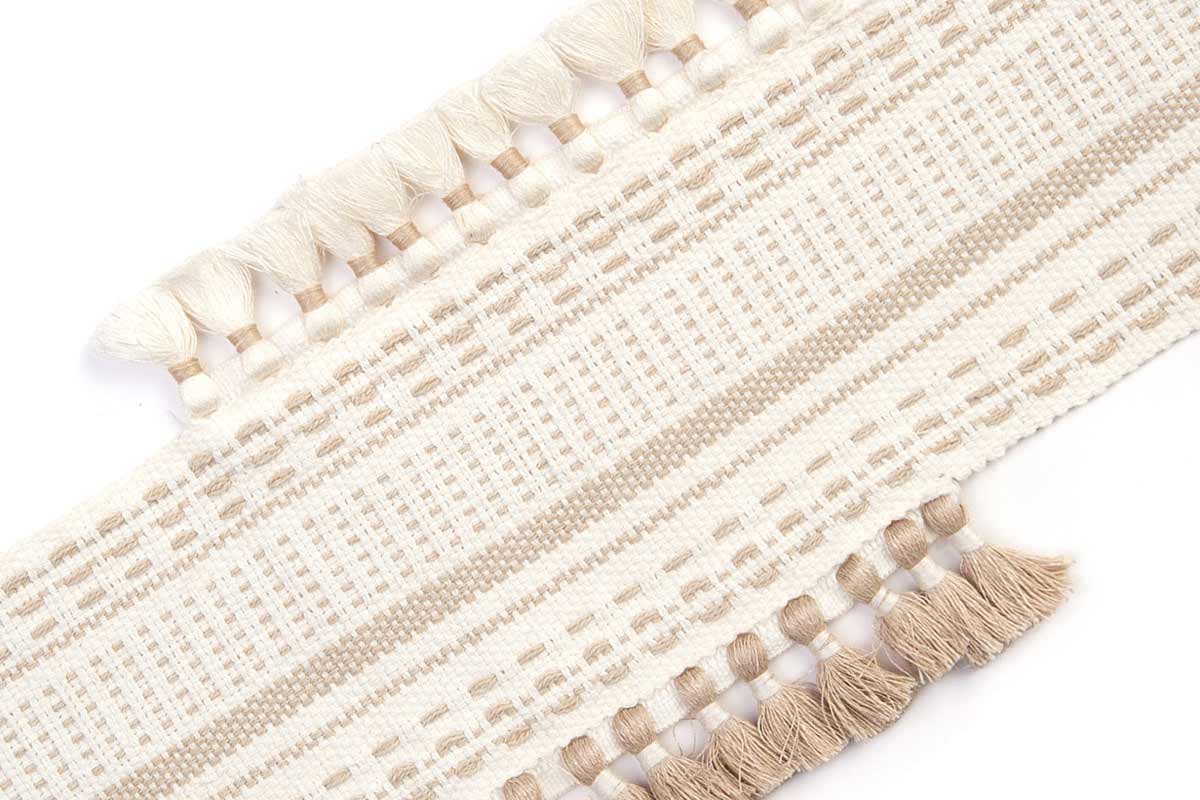 Pom Parade Border