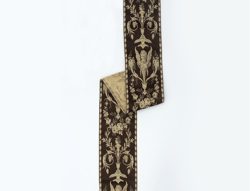Demoiselles De La Nuit T016-01