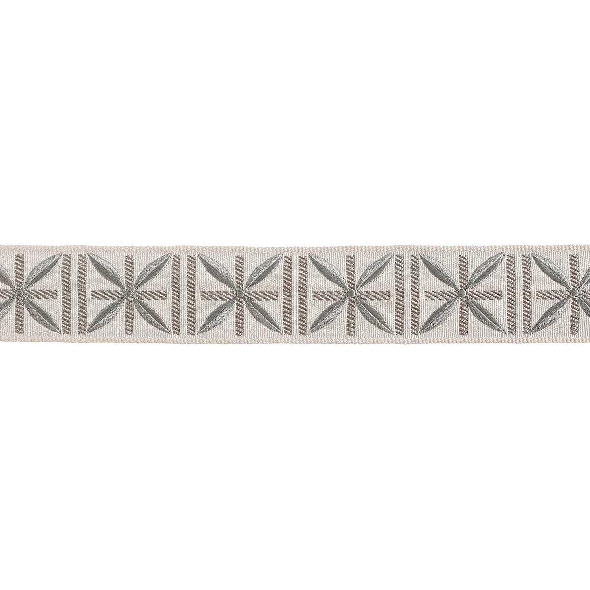Delphine Embroidered Braid 55mm-2 11/64'' 32200-9910