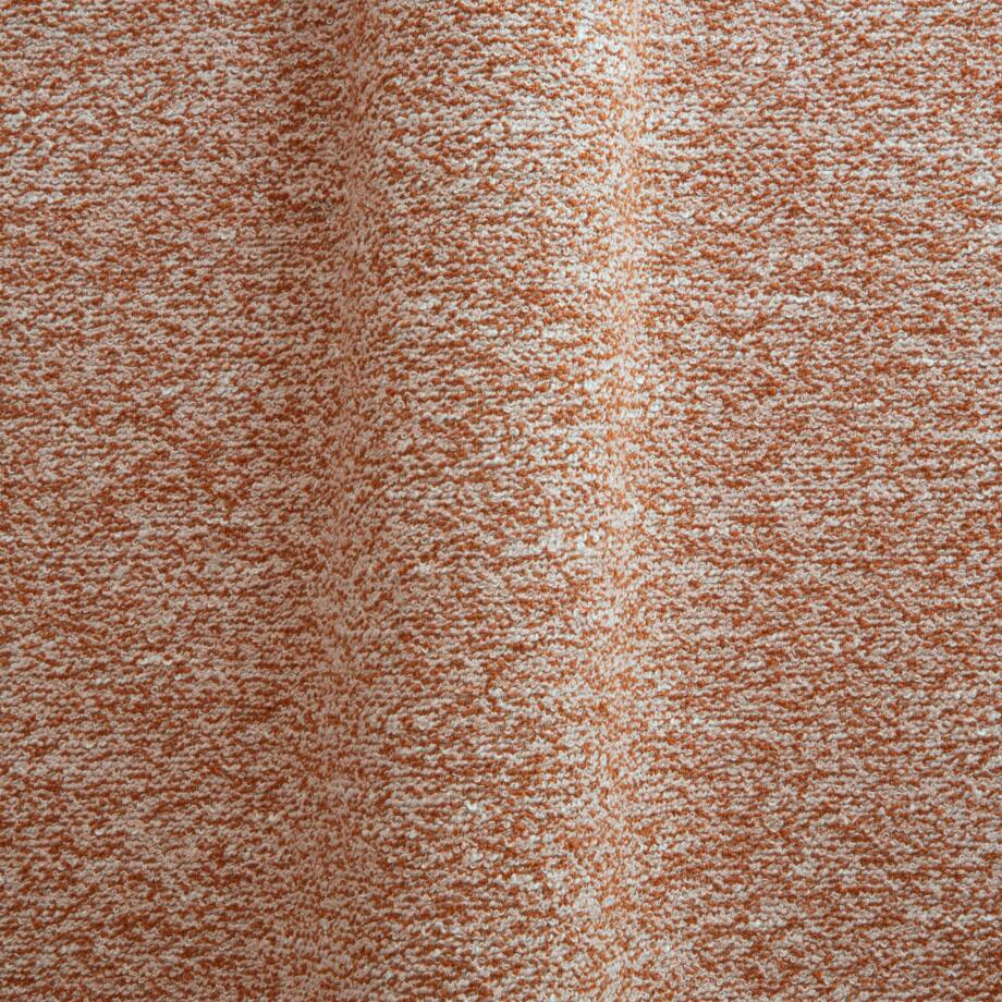 Less Is More 71372-006