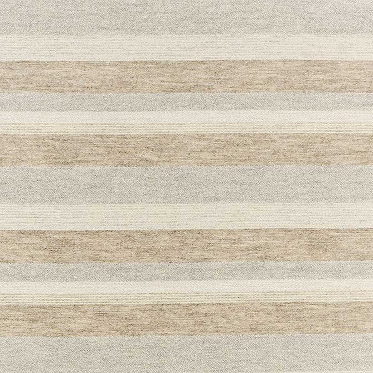 Ushba F8040-03