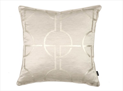Pacha Cushion Vellum ZC399-01