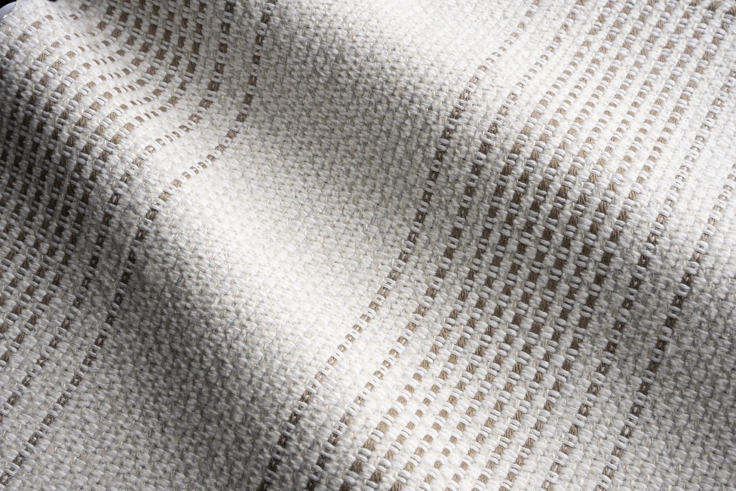 Rugged Stripe 895-270