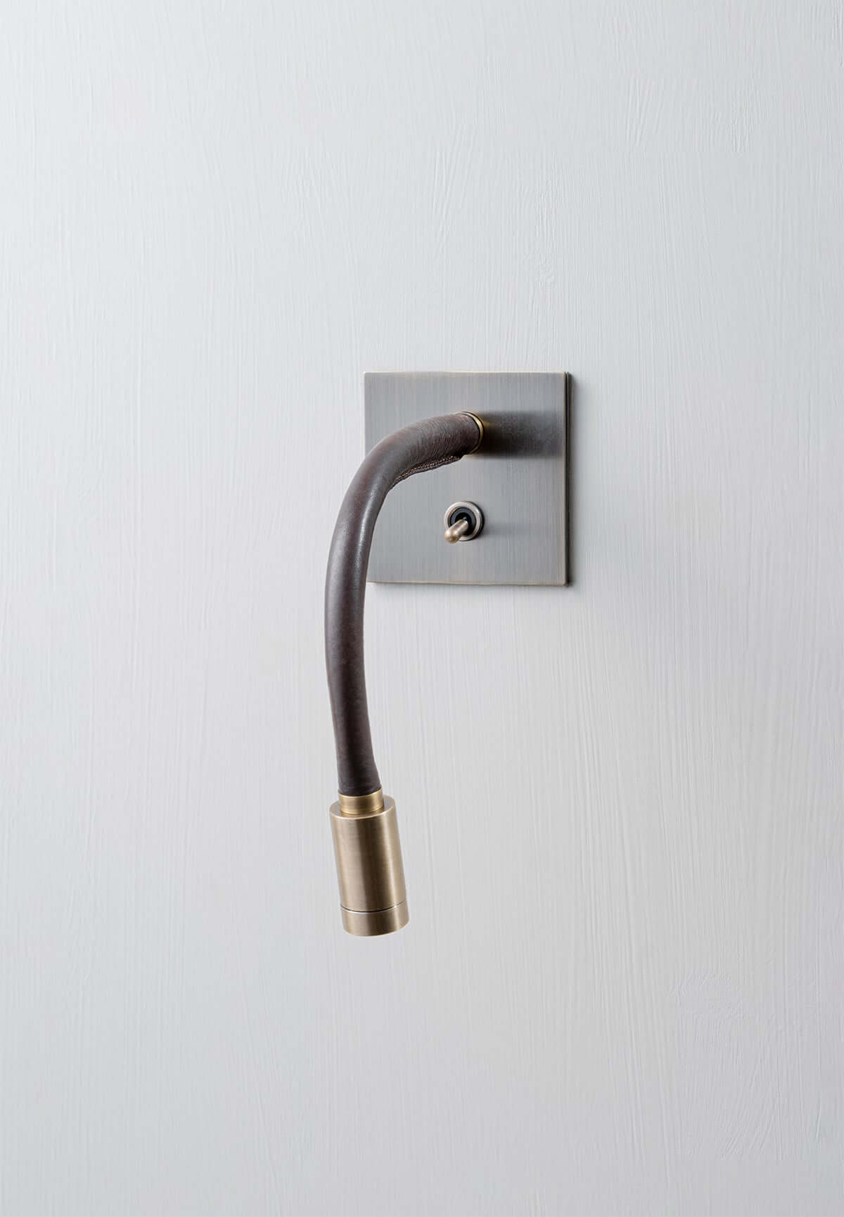 Huxley Jordan Wall Light TWL158