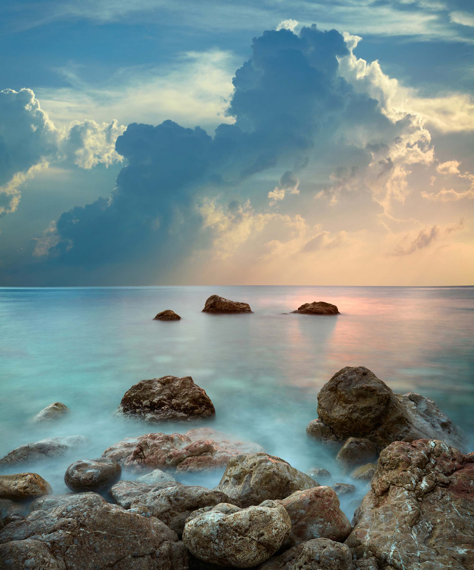 By The Sea R11601