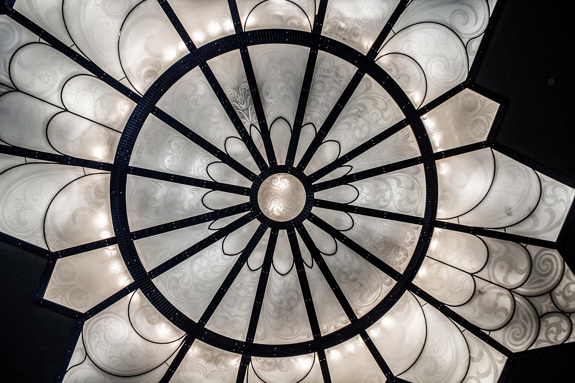 Crystal Ceiling R16120