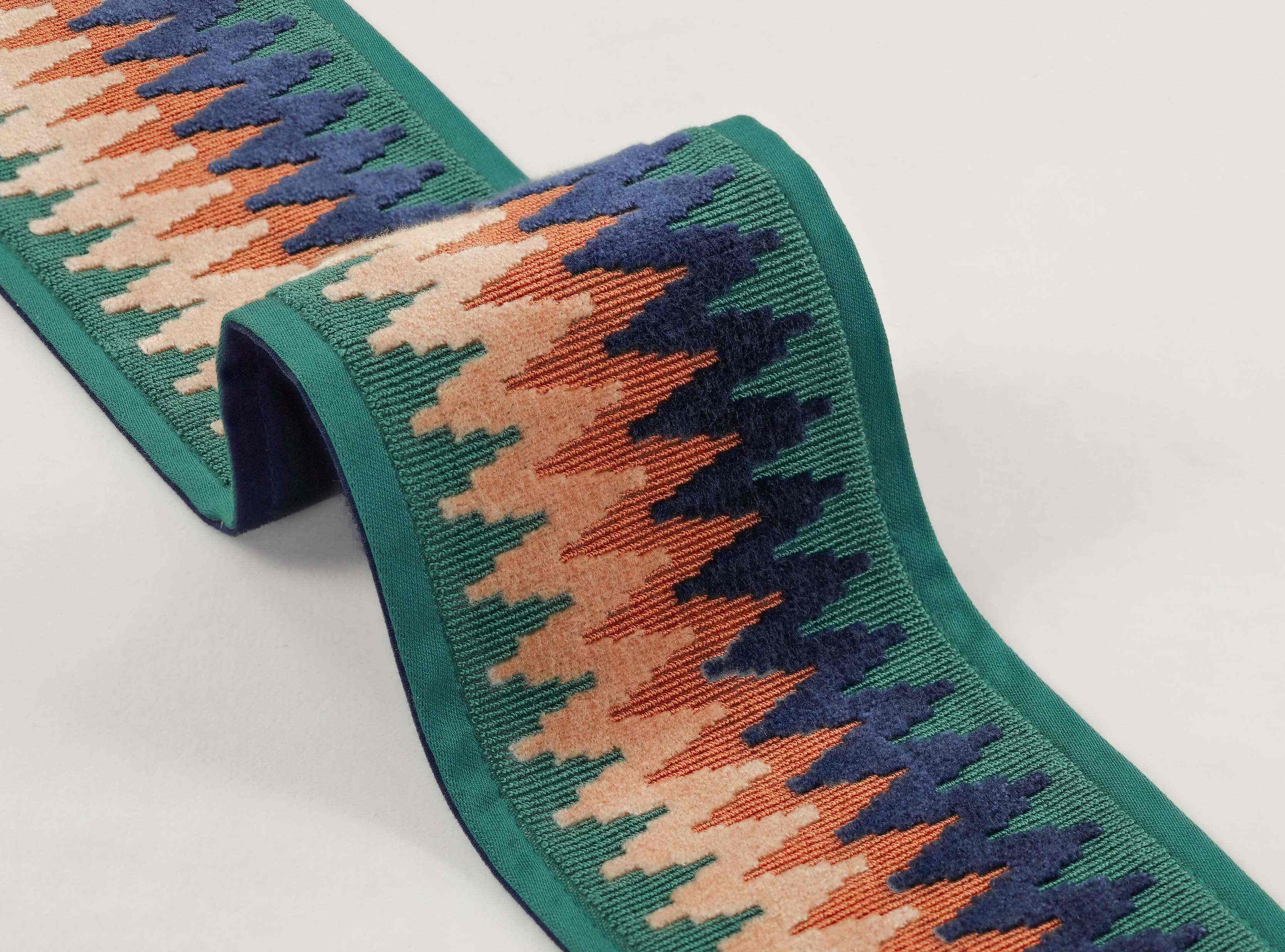 Chevron Braid T116/04