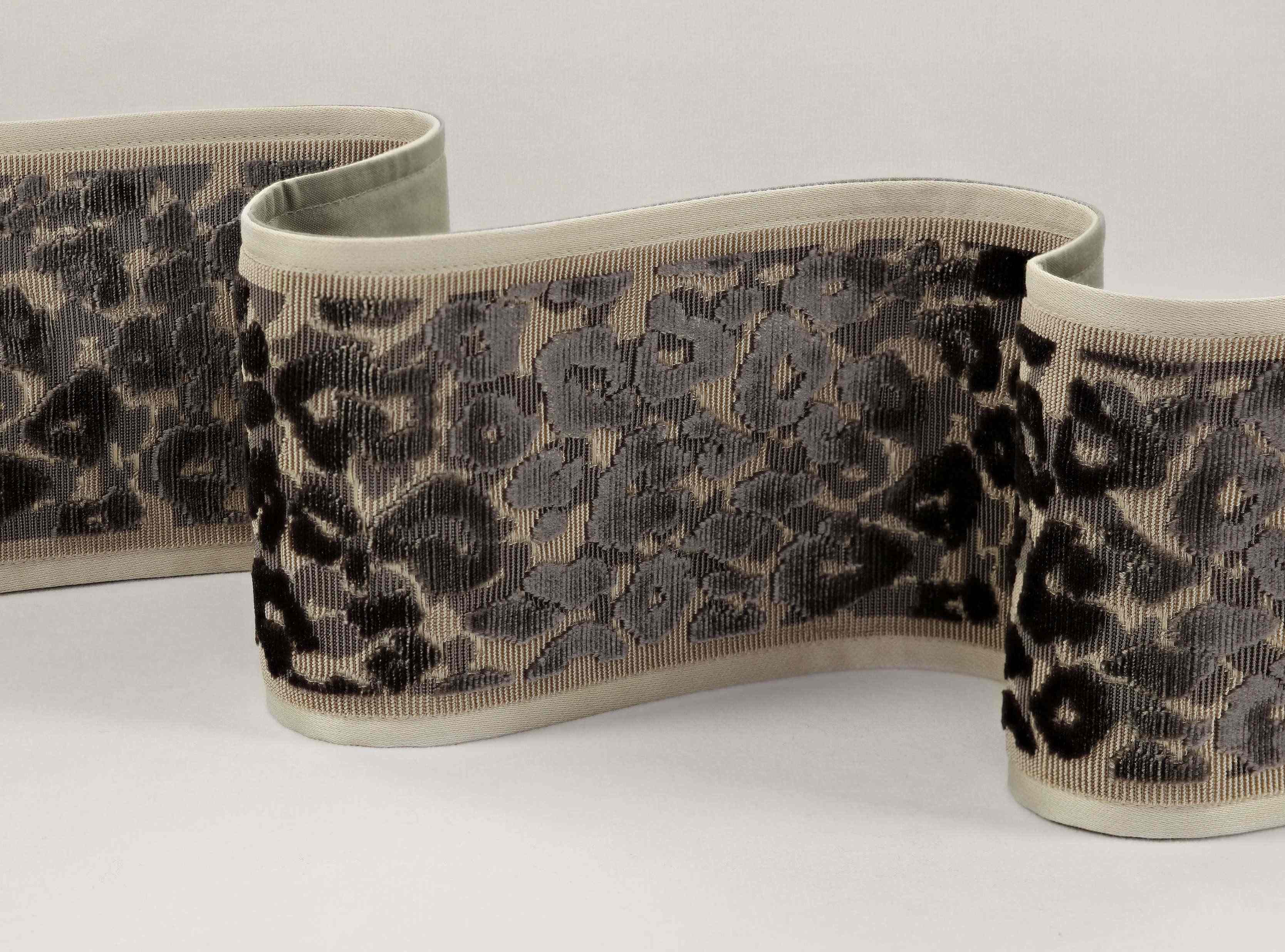 Leopard Velvet Braid T115/04
