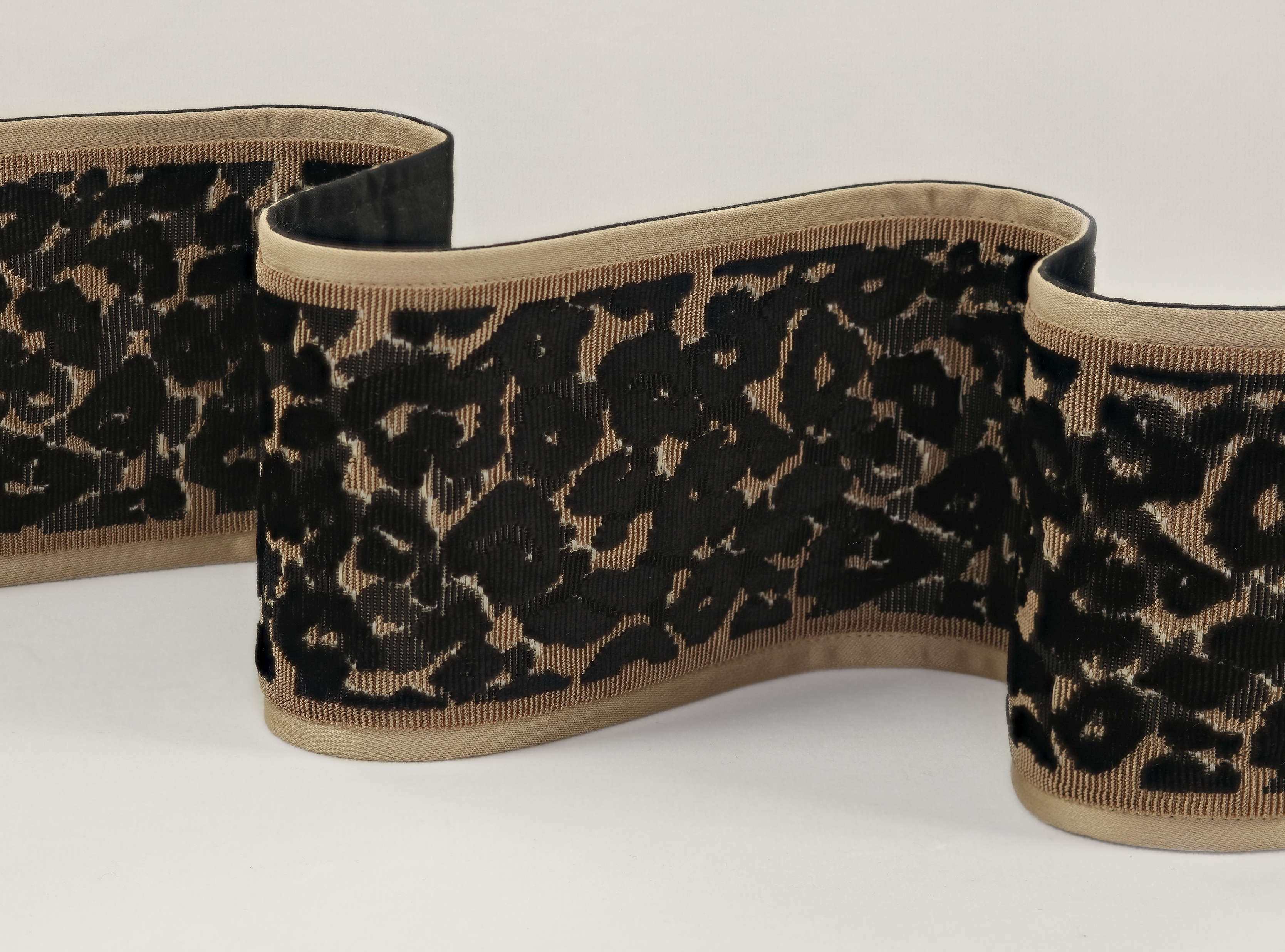Leopard Velvet Braid T115/05