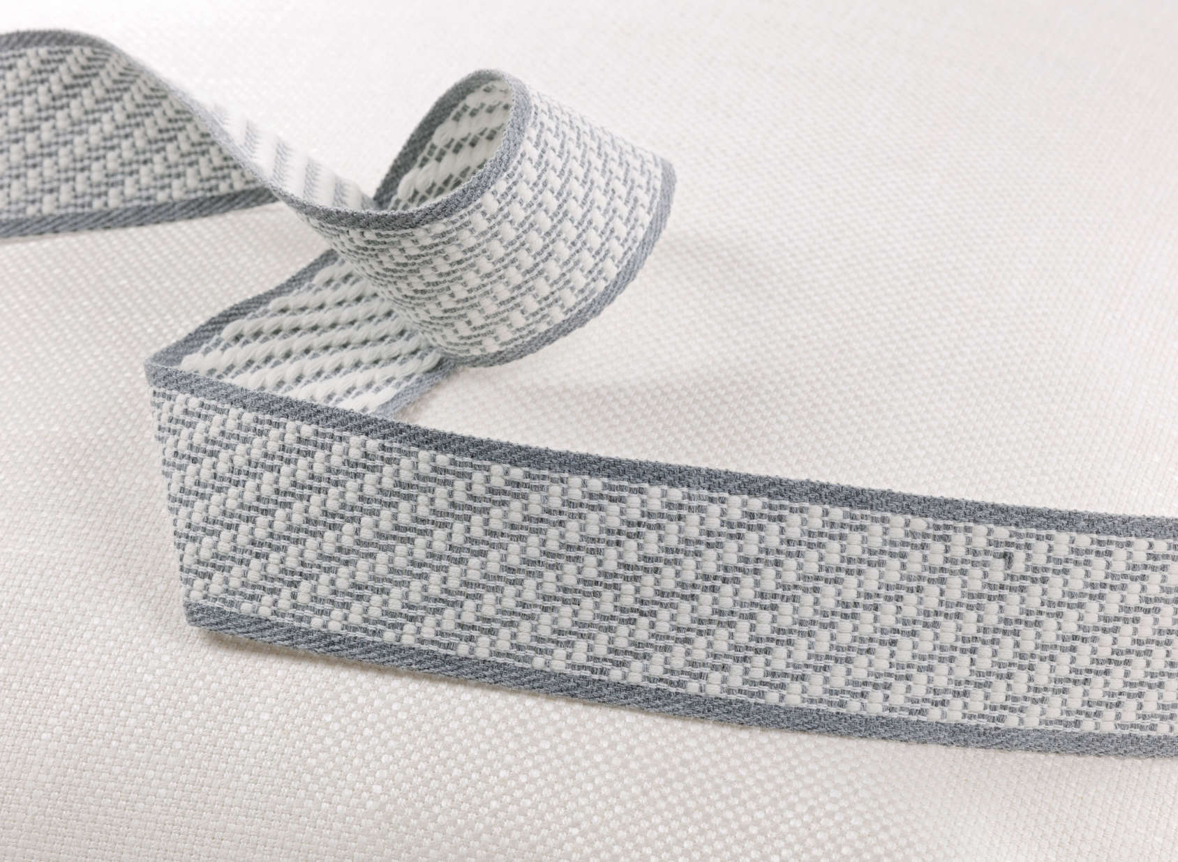 Tubai Braid T114-01