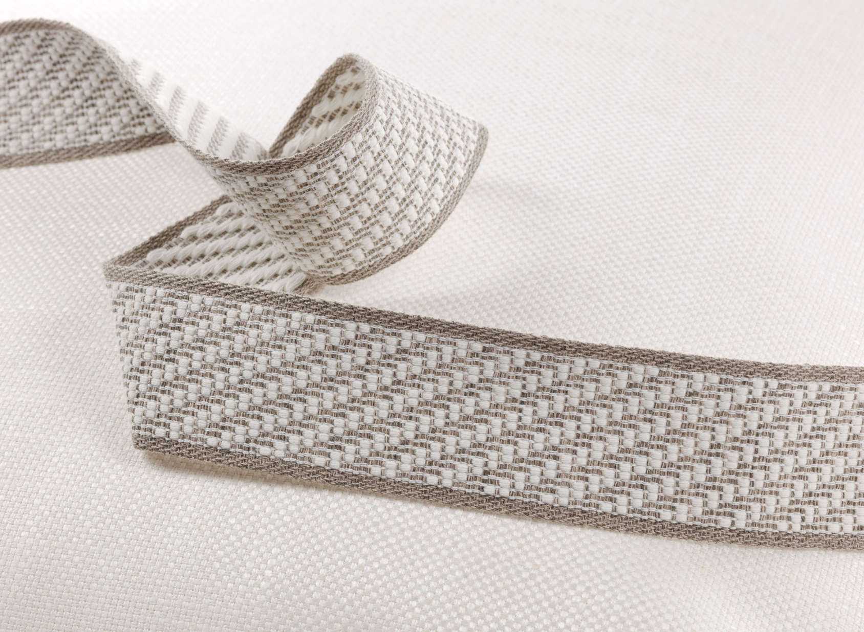 Tubai Braid T114-02