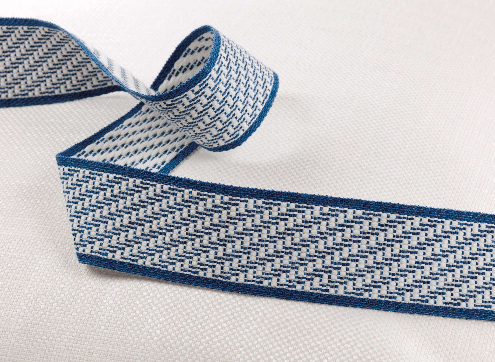 Tubai Braid T114-04