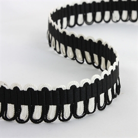 Looped Rouche T604-01