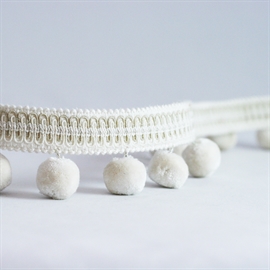 Pom Pom Fringe T707-03