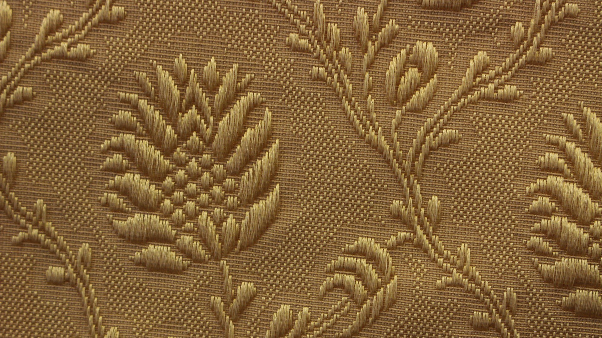 Pommes De Pin 1530-34