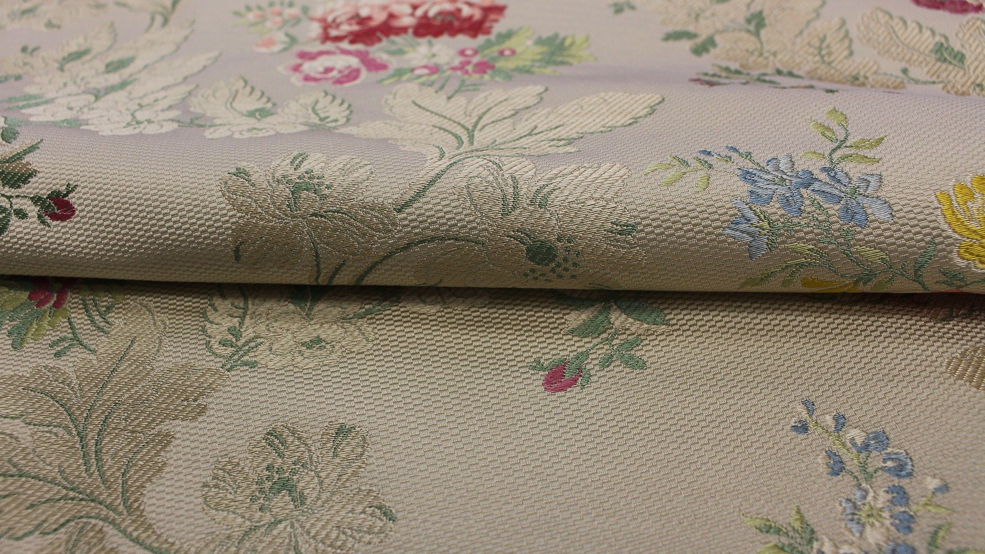 Pompadour 1678-01