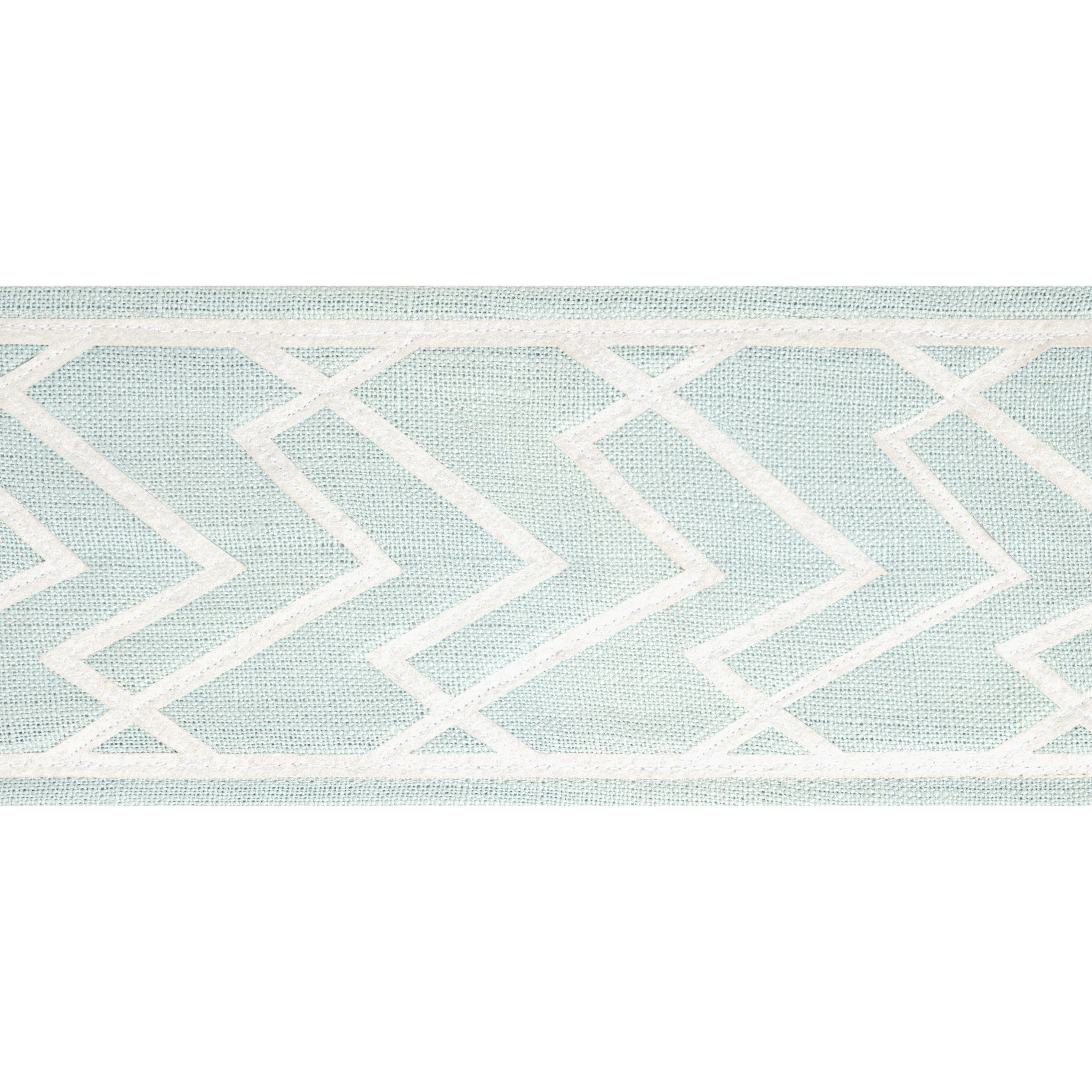 Summit Applique Tape E12212