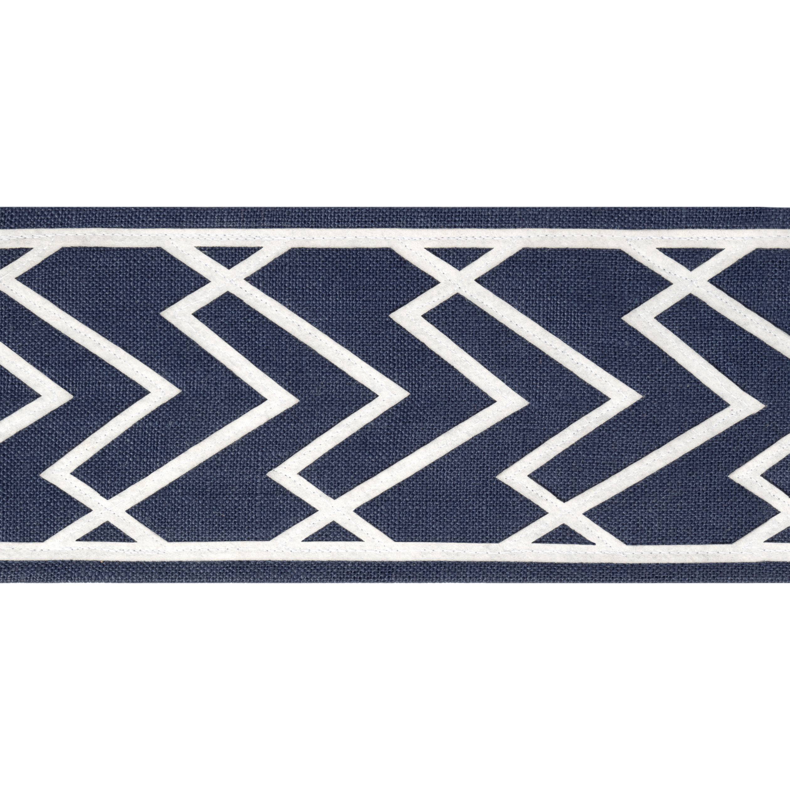 Summit Applique Tape E12216