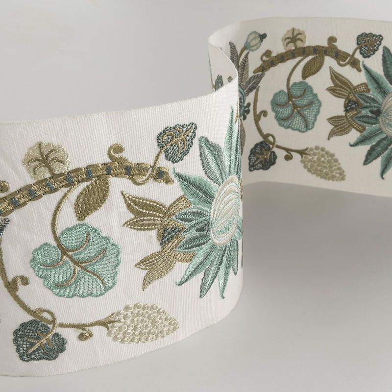 Trianon Floral NCT516-01