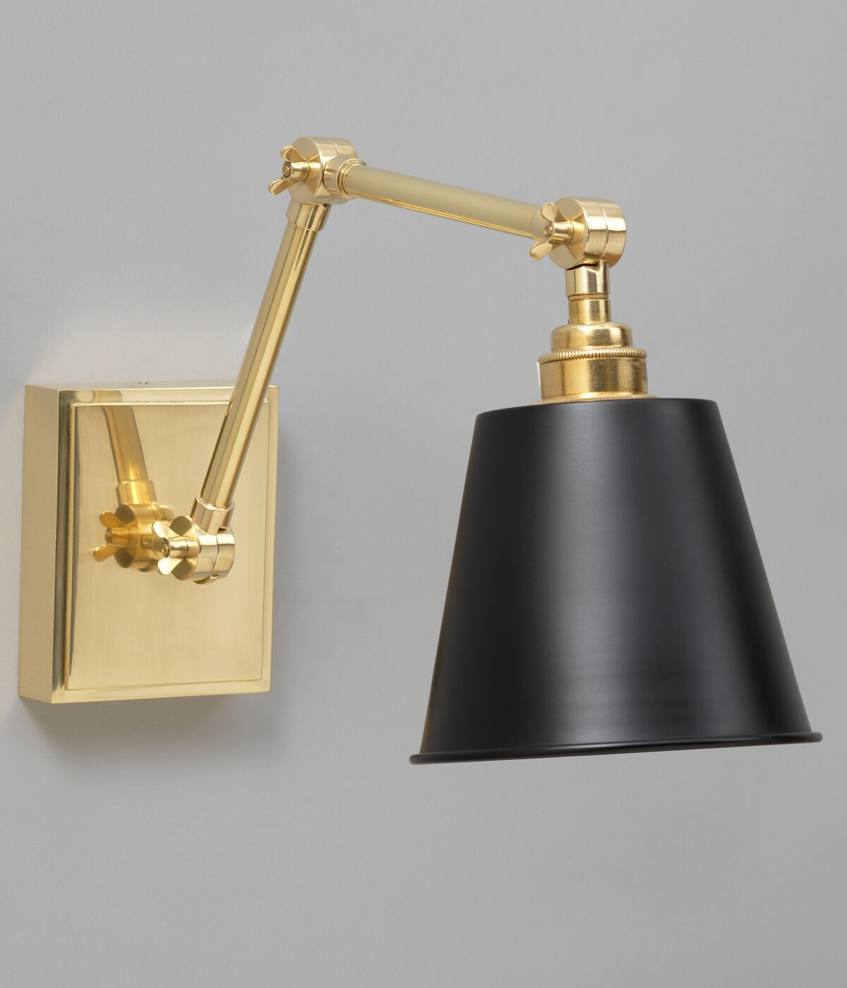 Boston Wall Light WA0361.BR