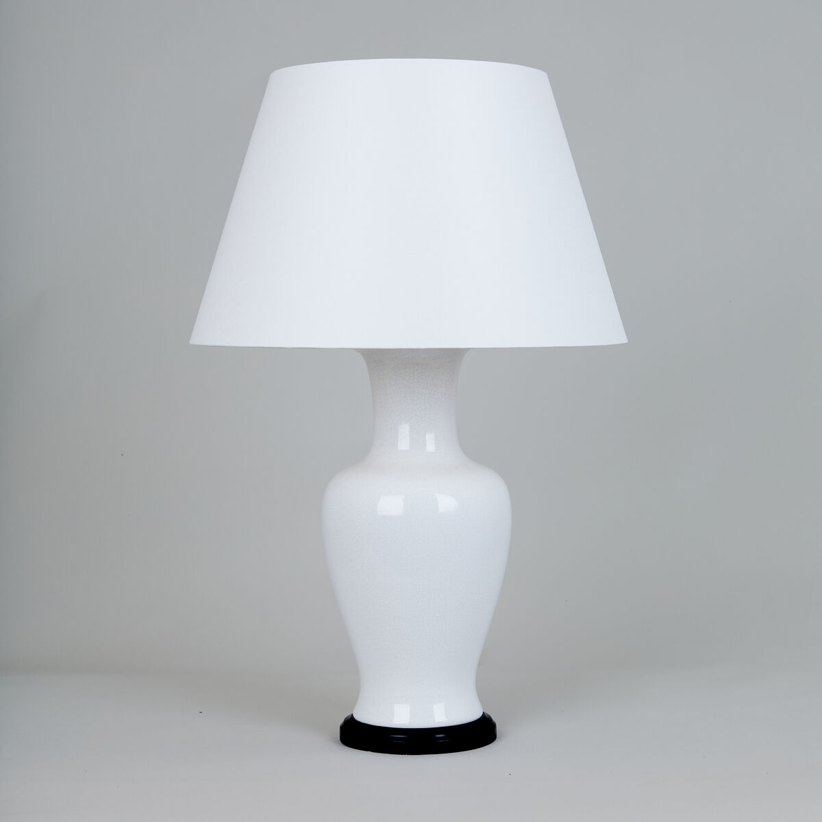 Fishtail Vase - Crackled White TC0137.BK