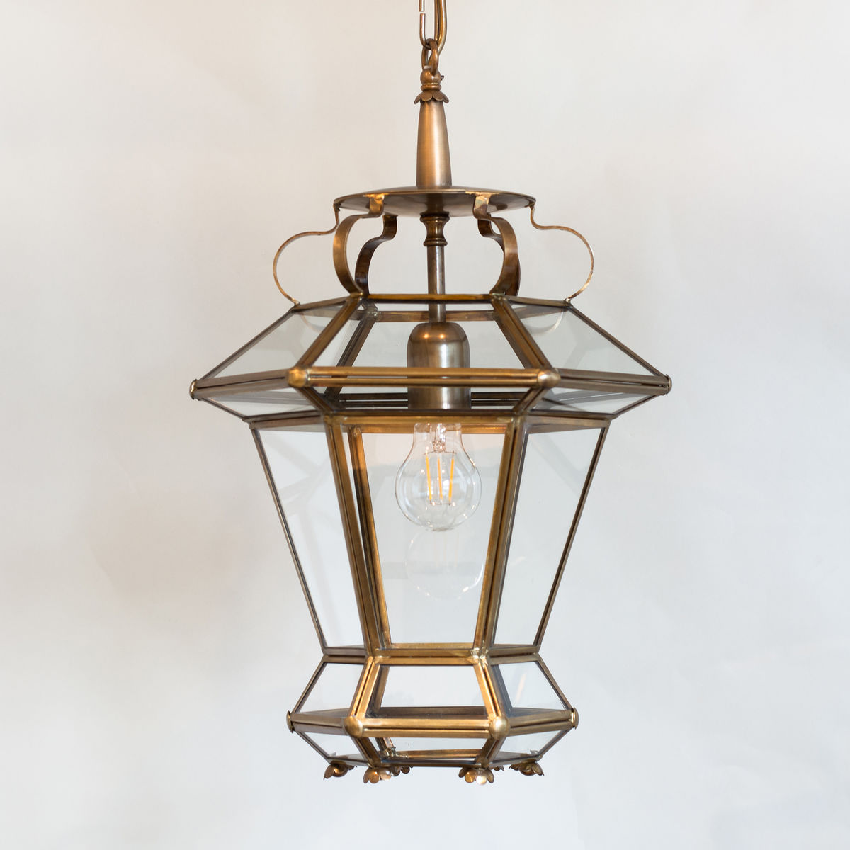 Fyfield Lantern CL0346.BR