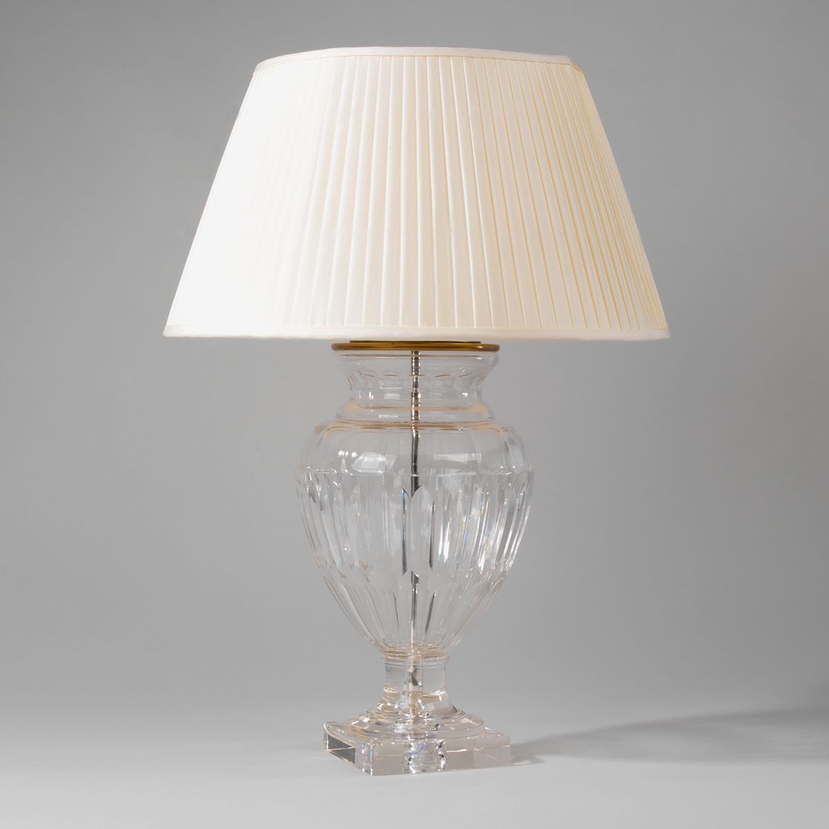 Meldon Glass Urn Table Lamp TG0026.BR