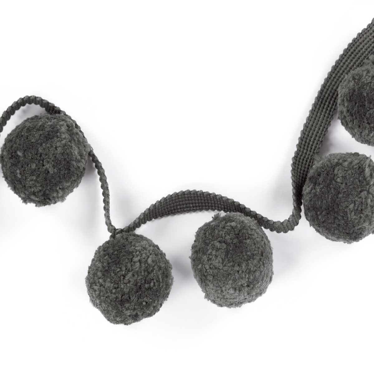 Big Pom Braid Onyx