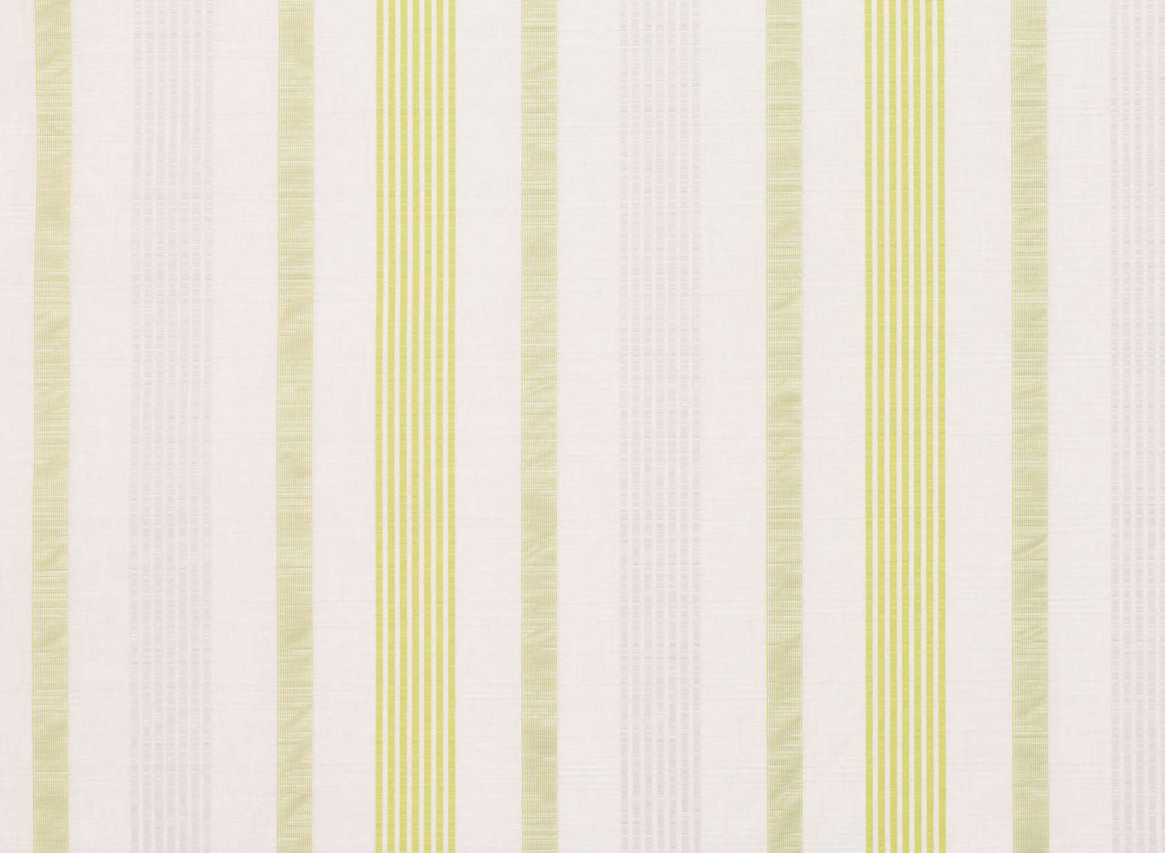 Tranquil FR Clover V3077-02