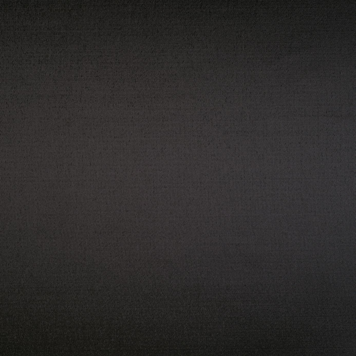 Vivid Ebony 131691