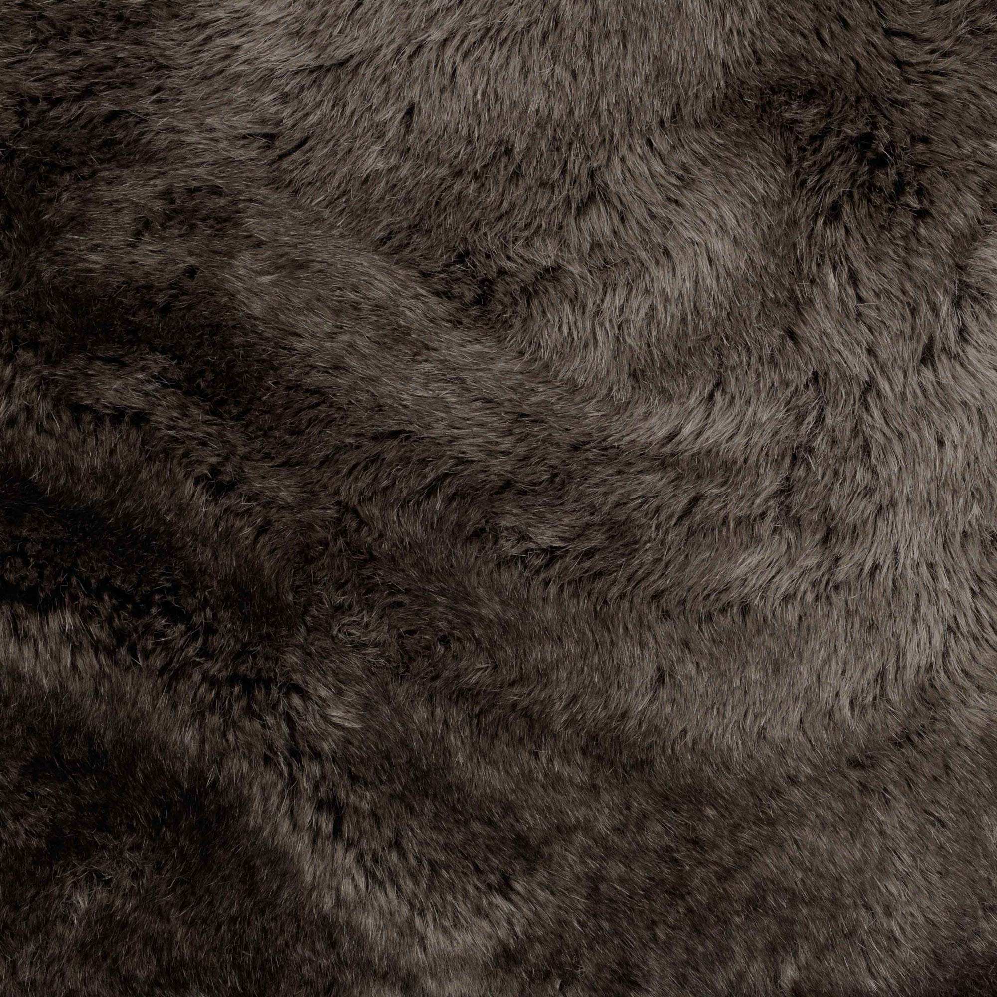 Accalia Sable